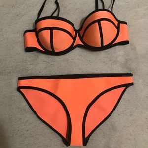 Triangl Bikini